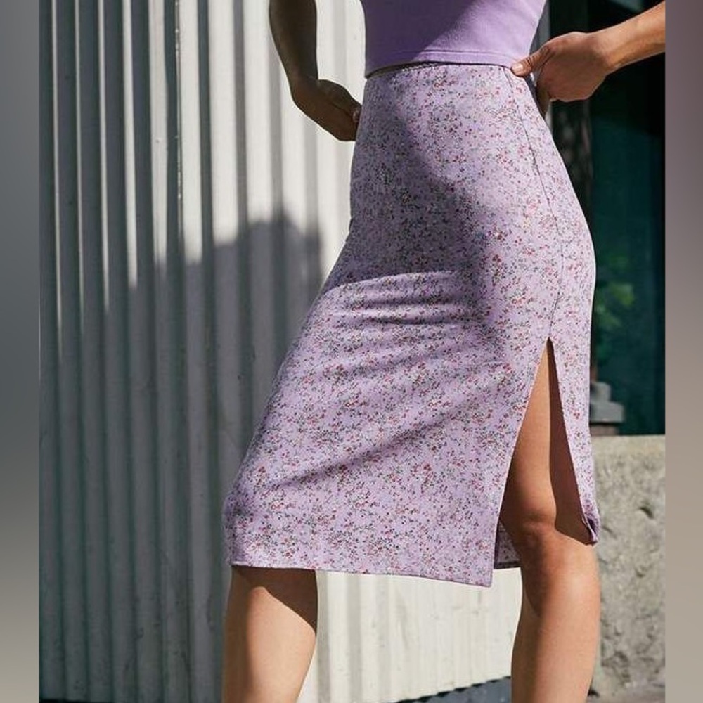 Brandy Melville Phoebe Midi Skirt Purple Floral One Size